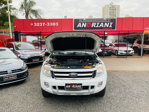 Imagem 10 de 15 de Ford Ranger Limited 3.2 Branco 2013