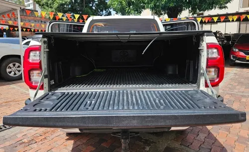 Toyota Hilux 2.4 Diésel 4X4
