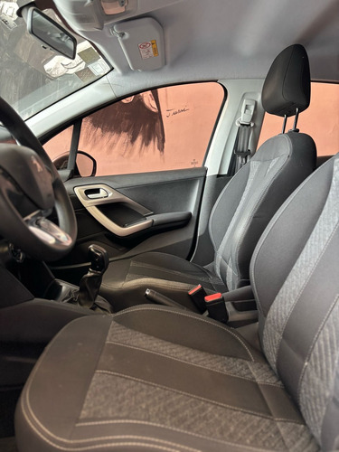 Peugeot 208 1.6 Allure