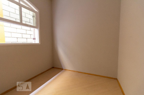 Casa Para Aluguel - Pestana, 3 Quartos, 50 - 893300719