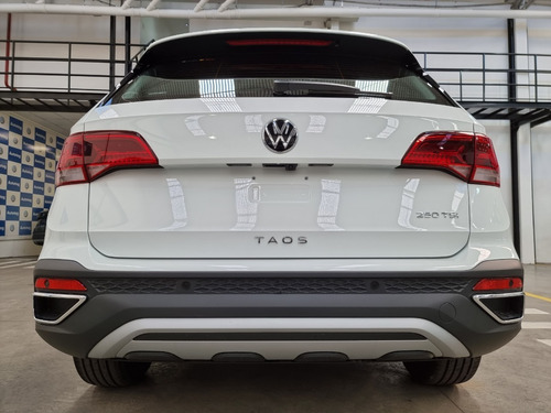 Imagen 22 de 25 de Volkswagen Taos Highline 0km My 23 Bonificaciones