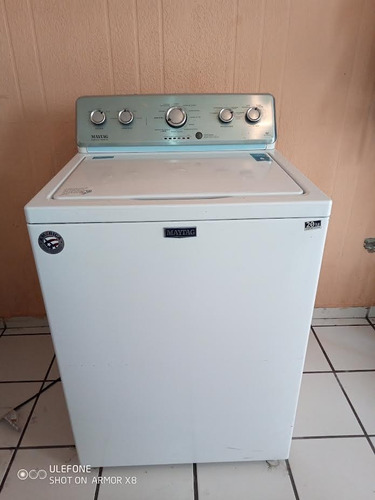 Lavadora Usada Automática Maytag  Blanca 20kg  Poco Uso