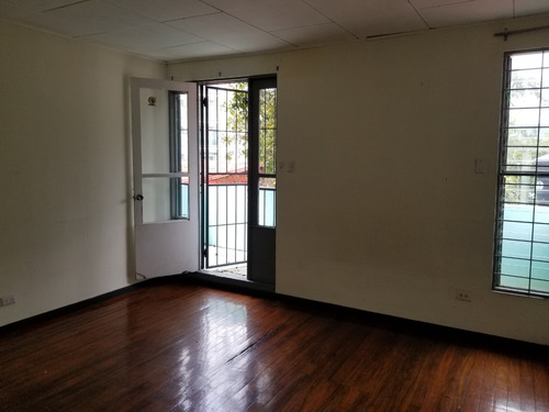 Apartamento Frente A Ucimed