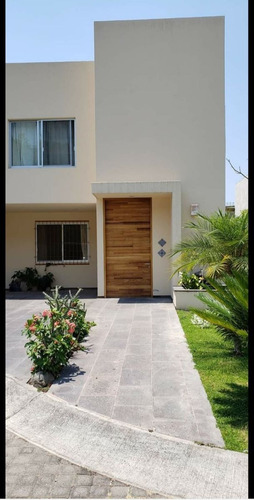 Imagen 2 de 30 de Excelente Residencia En Venta En Fracc Los Sueños A Un Lado