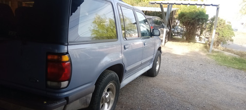 Ford Explorer 4.0 Xlt 4x2