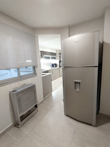 Venta 3 Ambientes Con Dependencia Plaza Mitre