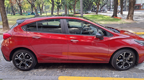 Chevrolet Cruze 5 1.4 Rs At 5 p