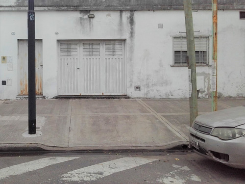 Imagen 2 de 4 de Venta Ph 3 Amb. P.b C/cochera-1er. Piso C/tza Ppia V.lugano-