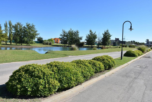 Imagen 7 de 8 de Lote En Venta En Barrio Cruz Del Sur