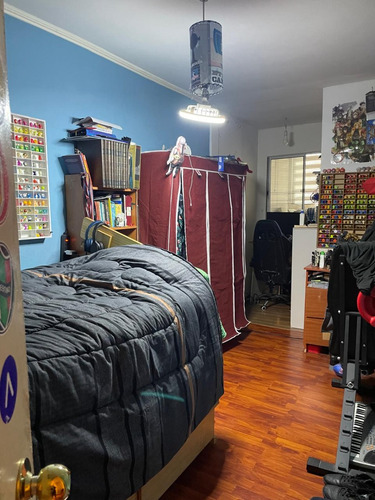 Venta De Casa En Barrio Villa Olímpica En Ñuñoa