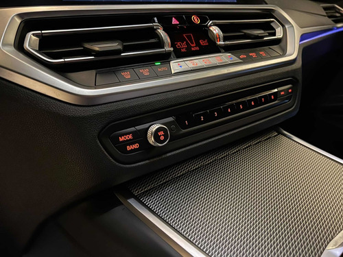 Imagem 7 de 21 de Bmw 320i 2.0 Turbo M Sport 2021 18.000km Couro E Teto