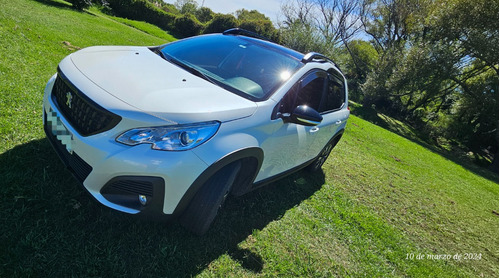 Peugeot 2008 1.6 Feline 5p