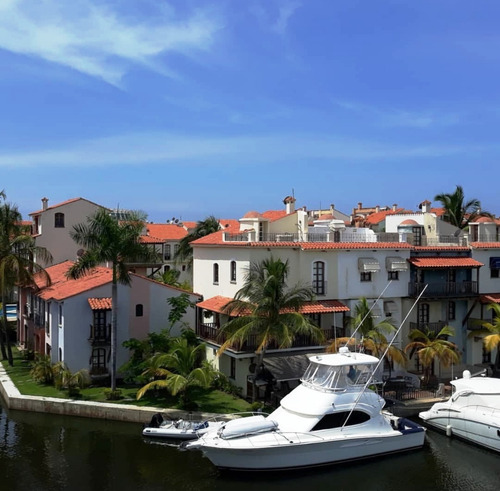 Imagen 19 de 22 de Town House A Estrenar En Venta Pueblo Viejo