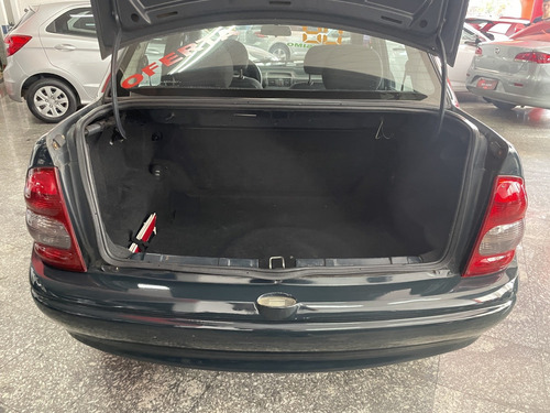 Chevrolet Classic 1.0 MPFI LIFE 8V FLEX 4P MANUAL