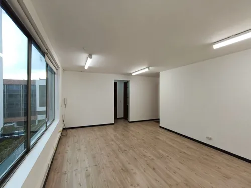 Oficina En Arriendo/venta En Chicó Norte. Cod A19065