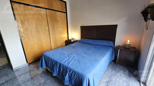 Duplex En Castelar - 2 Dormitorios - Patio - Cochera - Oficina -