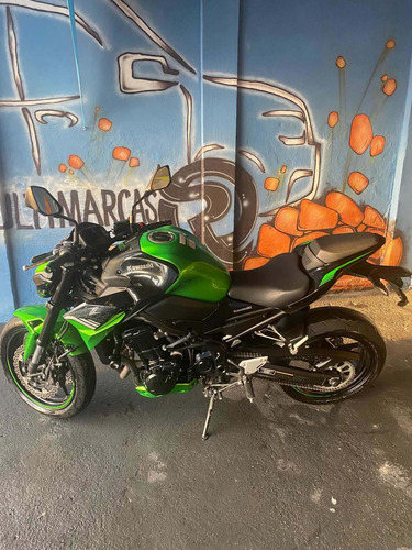 Imagem 3 de 4 de Z900 Z900