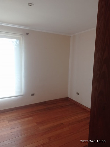 Casa En Arriendo A 700 Camino Vill-puc