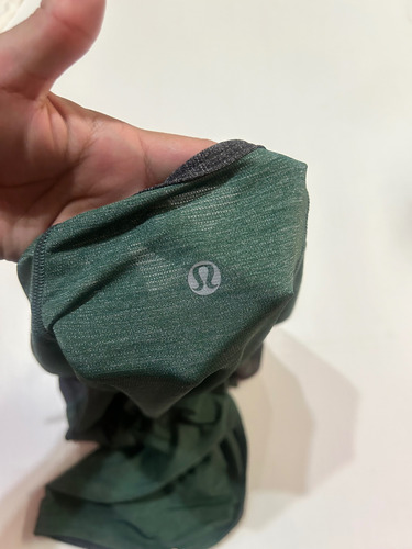 Playera Lululemon Hombre (Usado)