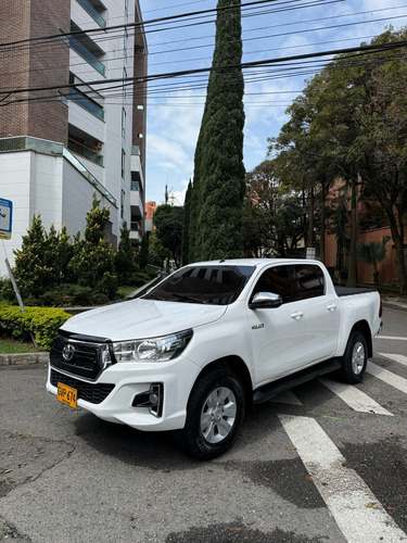 Toyota Hilux 2.4l