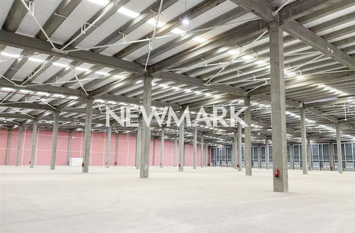 Bodega De 7.900 M2 En Arriendo En Renca