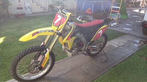 Suzuki Rmz