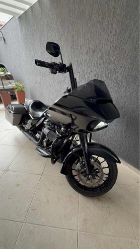 Road Glide Especial All Black
