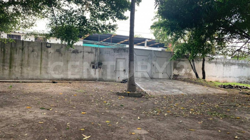 Terreno En Venta En Anacleto Canabal Carr. Cárdenas Villahermosa Tabasco