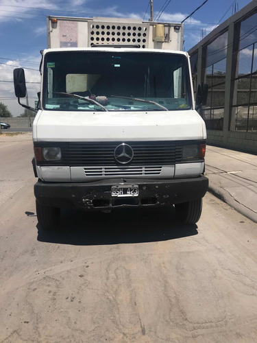 Mercedes Benz 710