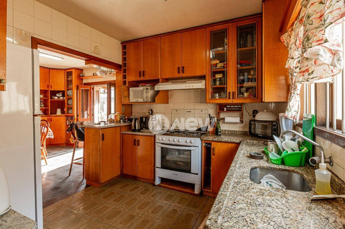Imagem 15 de 24 de Casa Com 3 Dormitórios À Venda, 250 M² Por R$ 600.000,00 - Hamburgo Velho - Novo Hamburgo/rs - Ca3747
