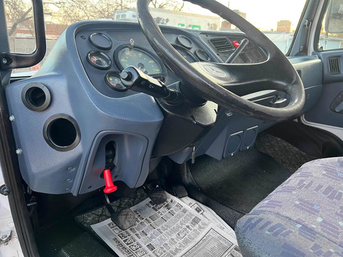 Imagen 9 de 20 de Mercedes-benz 1318