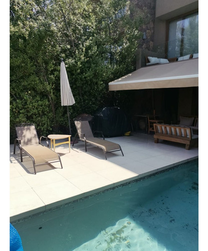 Casa En Condominio Terrado / Insuperable Vista - Hb Hunter