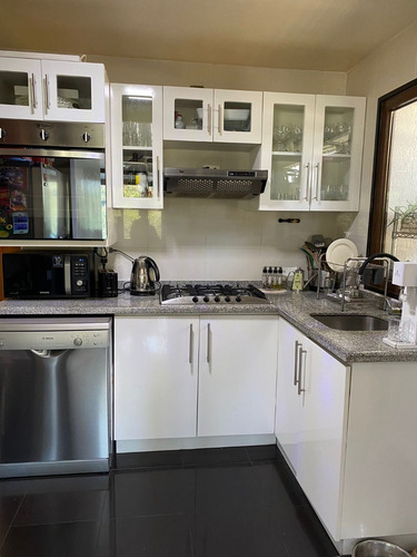 Imagen 8 de 17 de Gran Departamento Remodelado En Arriendo