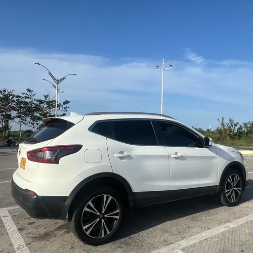 Nissan Qashqai 2.0l Advance Aut