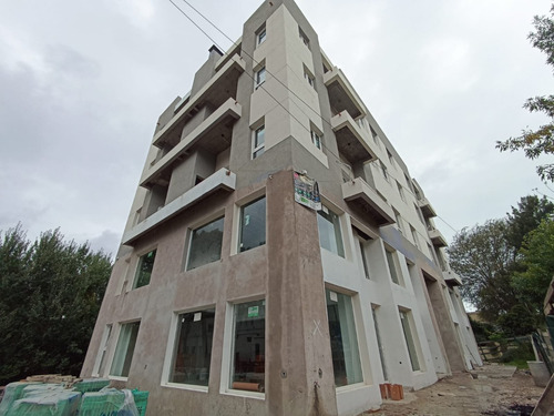 Departamentos En Venta En Calle Av Espora Esquina Loria