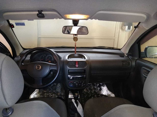 Chevrolet Corsa Sedan 2006 1.0 Joy Flex Power 4p