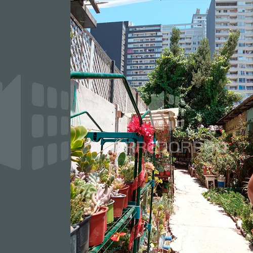 Terreno De 572 M2 Con Casa Cerca De Metro Ecuador