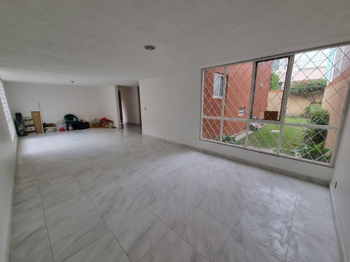 Imagen 8 de 27 de Venta De Casa En Hacienda De Sta. Úrsula