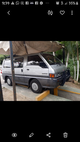 Imagen 3 de 5 de Mitsubishi L300 Panel