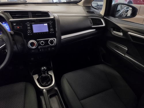Imagen 11 de 15 de Honda Fit 2019 1.5 Fun Mt