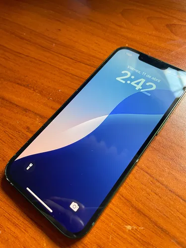 Apple iPhone 13 (256 Gb) - Excelente Equipo (Usado)