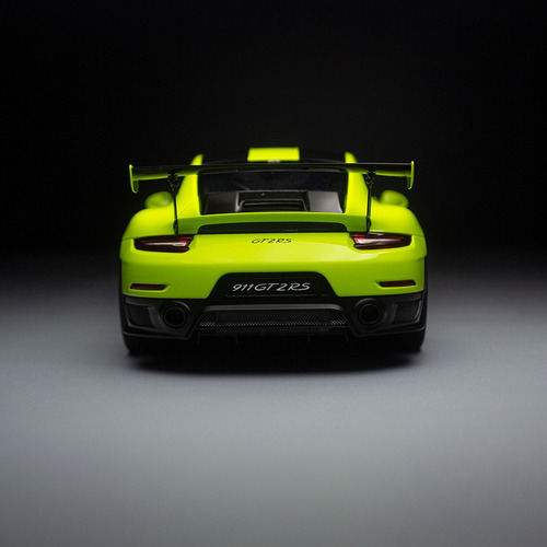 Porsche 911 Gt2 Rs (991) Weissach Package 1/18 Autoart Pts Acid Green