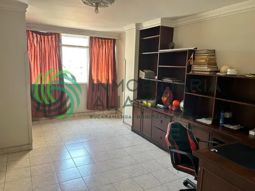 Apartamento En Venta En Sotomayor. Cod V61555
