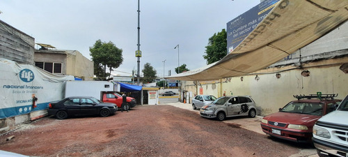 Terreno Con Proyecto Construcción De Oficinas