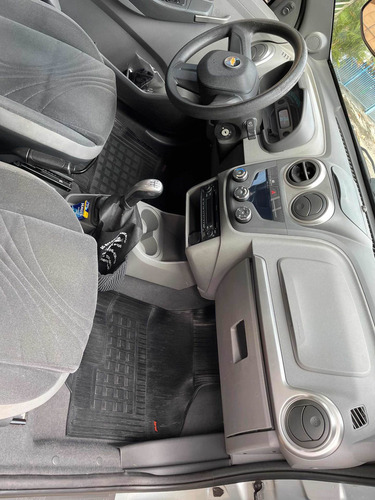 Imagem 5 de 8 de Chevrolet Agile 2010 1.4 Ltz 5p