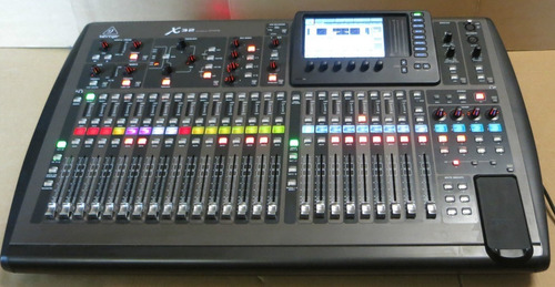 Imagen 2 de 3 de Behringer X32 32 Channel 16 Bus Digital Mixing Console