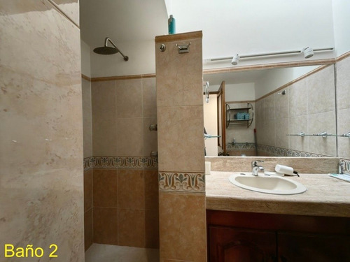 Casa En Condominio En Col. Del Valle / 282m2