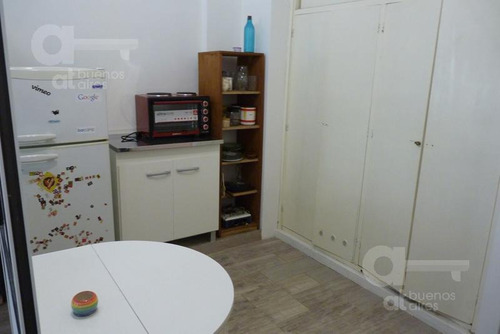 Centro. Loft Reciclado Con Terraza. Alquiler Temporario Sin Garantías.