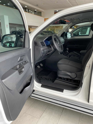 Imagen 9 de 12 de Volkswagen Amarok 2.0 Trendline 2022