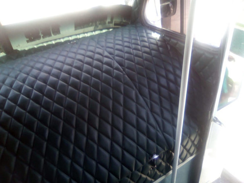 Imagen 4 de 7 de Tela Vinil Fibra De Carbono Para Tapicería De Autos O Mueble